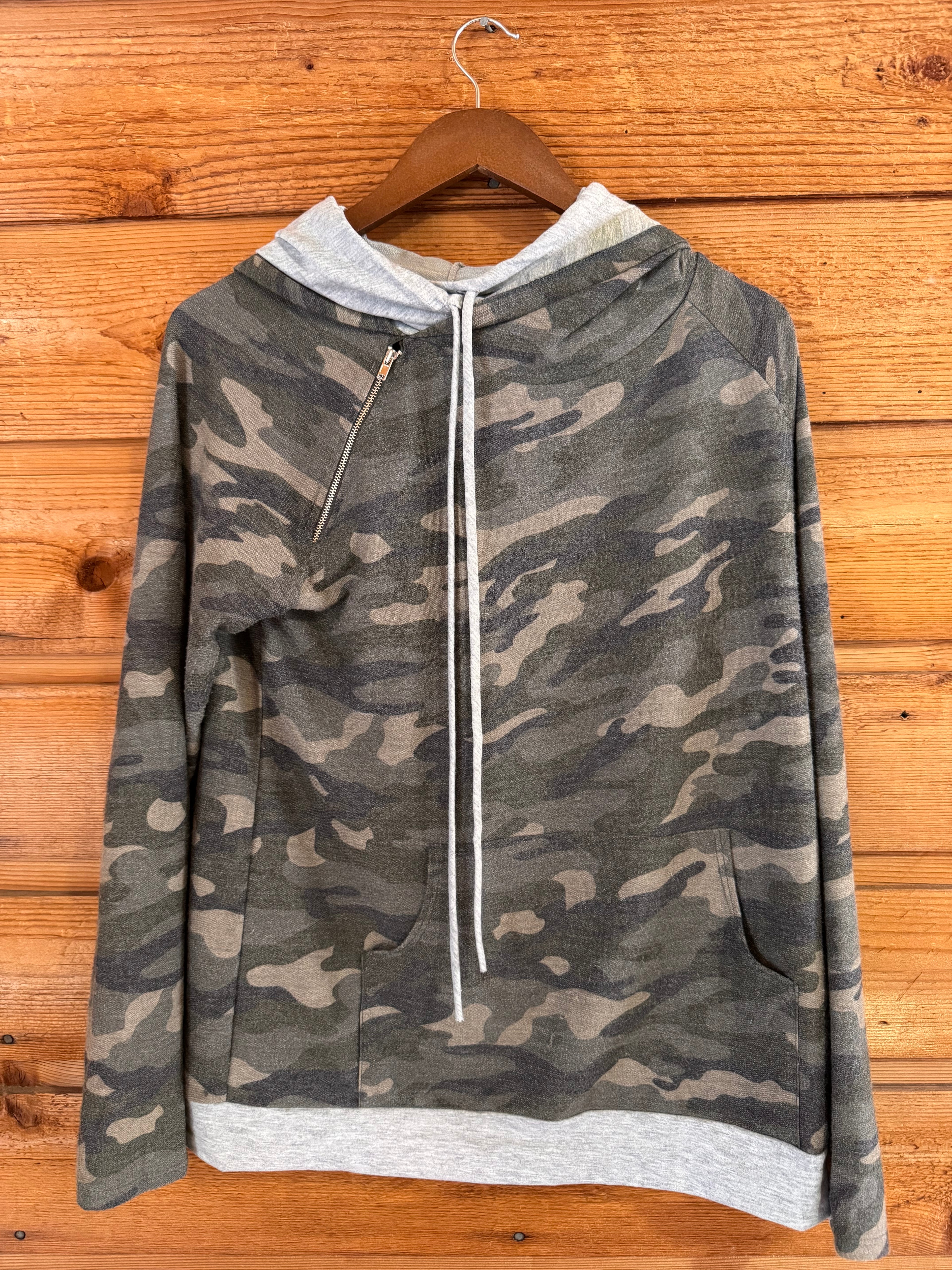 T-shirt Hoodie - Camo